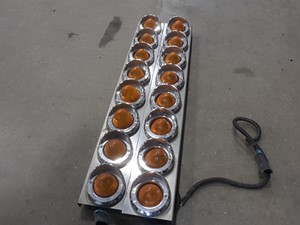 Used 2004 Peterbilt 379 Exterior Misc Part (Stock #SV-70-27)) Part Image