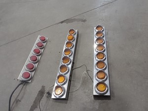 Used 2006 Peterbilt 379 Exterior Misc Part (Stock #SV-71-25)) Part Image