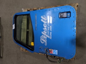 Used 2007 International 9900I Door (Stock #SV-87-3)) Part Image