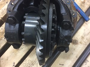Used 2008 Eaton RSP40 Rear Rear (Tandem Rear or Single) (Stock #SV-37-3)) Part Image