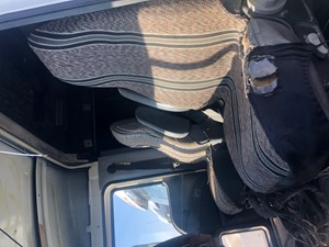 Used 2008 Mack CXU613 Seat (Stock #SV-112-16)) Part Image