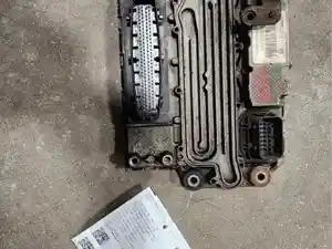 Used 2010 Detroit DD15 ECM Image