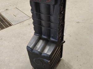 Used 2012 Detroit DD13 Oil Pan (Stock #SV-107-26)) Part Image