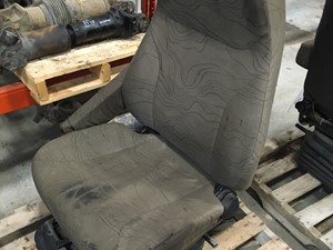 Used 2013 Volvo VNL Seat (Stock #SV-81-3)) Part Image