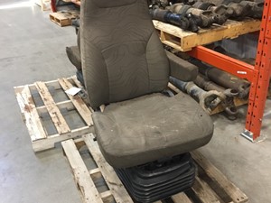 Used 2013 Volvo VNL Seat (Stock #SV-81-2)) Part Image