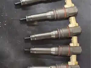Used 2015 PACCAR MX13 Injector (Stock #SV-133-17)) Part Image
