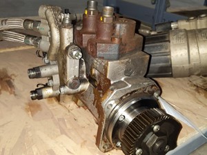 Used Detroit DD15 Fuel Injection Part (Stock #P-927-2)) Part Image