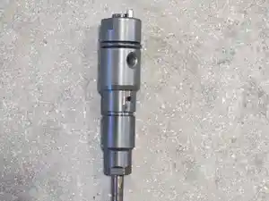 Used Mercedes MBE4000 Injector (Stock #P-1754)) Part Image
