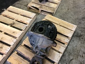 Used 2006 Meritor/Rockwell ART-40 R-SRS Tandem Rear Rear (Tandem Rear or Single) (Stock #SV-47-9)) Part Image