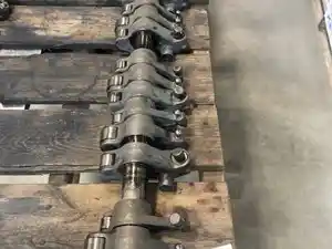 Used 2000 Volvo VED12 Rocker Arm (Stock #SV-89-11)) Part Image