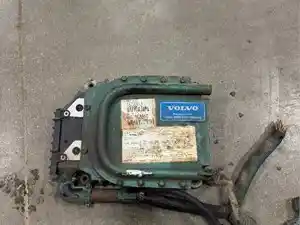 Used 2000 Volvo VNL Vehicle ECM (Stock #SV-89-12)) Part Image