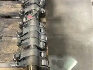 Used 2002 Volvo VE D12 Rocker Arm (Stock #SV-117-15)) Part Image