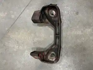 Used 2005 International 9900I Engine Mount Image
