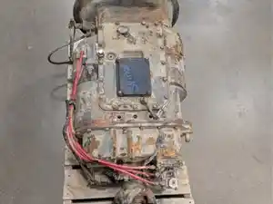 Core 2006 Eaton/Fuller RTLO16718B Transmission Core (Stock #SV-172-1)) Part Image