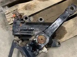 Used 2012 TRW/Ross TAS 65 024 Steering Gear (Stock #SV-148-8)) Part Image
