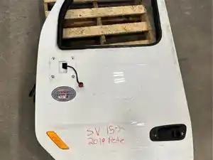 Used 2019 Peterbilt 567 Door (Stock #SV-157-19)) Part Image
