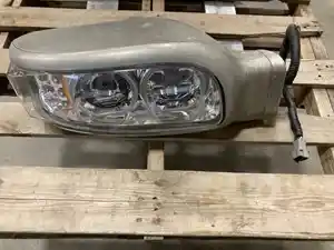 Used 2019 Peterbilt 567 Headlamp Assy (Stock #SV-157-9)) Part Image