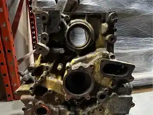Used Caterpillar 3208 Front Cover (Stock #P-1903)) Part Image