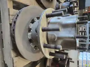 Used Hub (Stock #P-2061)) Part Image