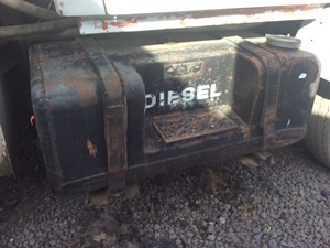 Used 1977 Ford 7000 Fuel Tank (Stock #92218-9)) Part Image