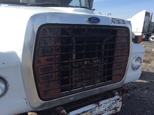 Used 1977 Ford 7000 Grille (Stock #92218-3)) Part Image