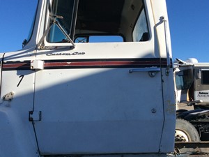 Used 1977 Ford L9000 Door Window (Stock #111718-1)) Part Image