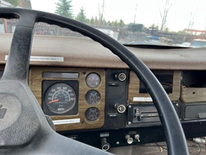 Used 1979 International S1954 Instrument Cluster (Stock #51722-6)) Part Image