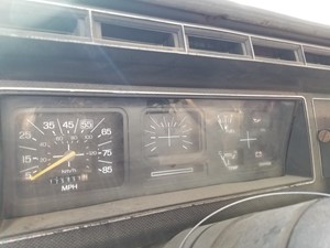 Used 1986 Ford F700 Instrument Cluster (Stock #50818-6)) Part Image