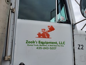 Used 1988 Kenworth T600 Door (Stock #40519-7)) Part Image