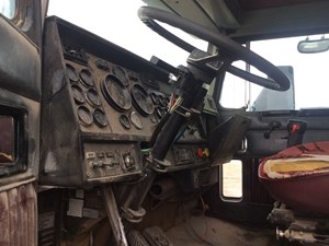 Used 1990 Kenworth T600B Steering Column (Stock #22117-2)) Part Image