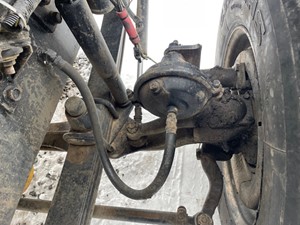 Used 1992 White AUTOCAR ACL64 Front Axle, Complete (Stock #122521-12)) Part Image