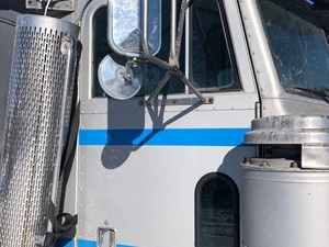 Used 1995 Peterbilt 379 Side View Mirror (Stock #10719-5)) Part Image