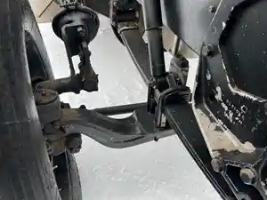 Used 1996 Peterbilt 379 Front Axle, Complete (Stock #11523-12)) Part Image