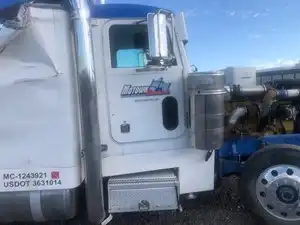 Used 1996 Peterbilt 379 Tool Box (Stock #62522-16)) Part Image