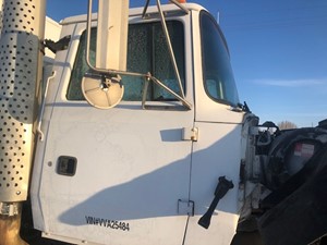 Used 1997 Ford LT9000 Side View Mirror (Stock #22320-21)) Part Image