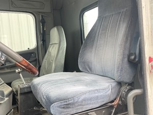 Used 1998 Freightliner C120 CENTURY Seat (Stock #30722-22)) Part Image