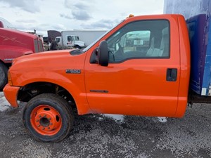 Used 2000 Ford F550 Door (Stock #22620-14)) Part Image