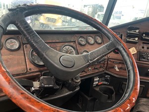 Used 2000 Freightliner FLD112 Steering Column (Stock #52419-1)) Part Image
