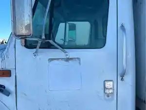 Used 2000 International 4700 Door Image