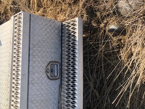 Used 2000 Peterbilt 379 Tool Box Image
