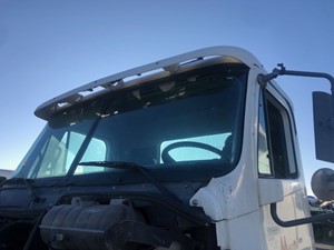 Used 2002 Freightliner CENTURY CLASS Sun Visor (Stock #90220-14)) Part Image