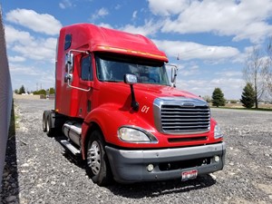 Used 2003 Freightliner COLUMBIA 120 Front Axle, Complete (Stock #50318-27)) Part Image