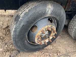 Used 2003 Granning Tag Axle (Stock #42022-19)) Part Image