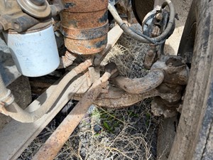 Used 2004 Western Star 4900 SA Front Axle, Complete (Stock #50422-12)) Part Image