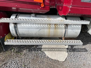 Used 2004 Western Star 4900 SA Fuel Tank (Stock #50422-11)) Part Image