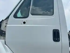 Used 2005 International 7400 Door Window (Stock #60223-4)) Part Image