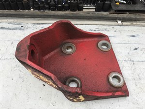 Used 2005 International 9200/9400I Engine Mount Image