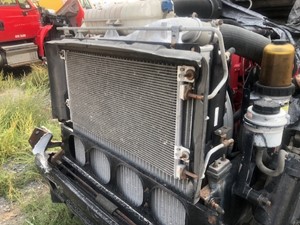 Used 2005 Volvo VNL Radiator (Stock #81621-8)) Part Image