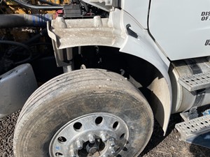Used 2006 Freightliner M2 112 Medium Duty Front Axle, Complete (Stock #42421-12)) Part Image