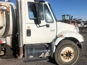 Used 2006 International 4300 Door (Stock #61922-5)) Part Image